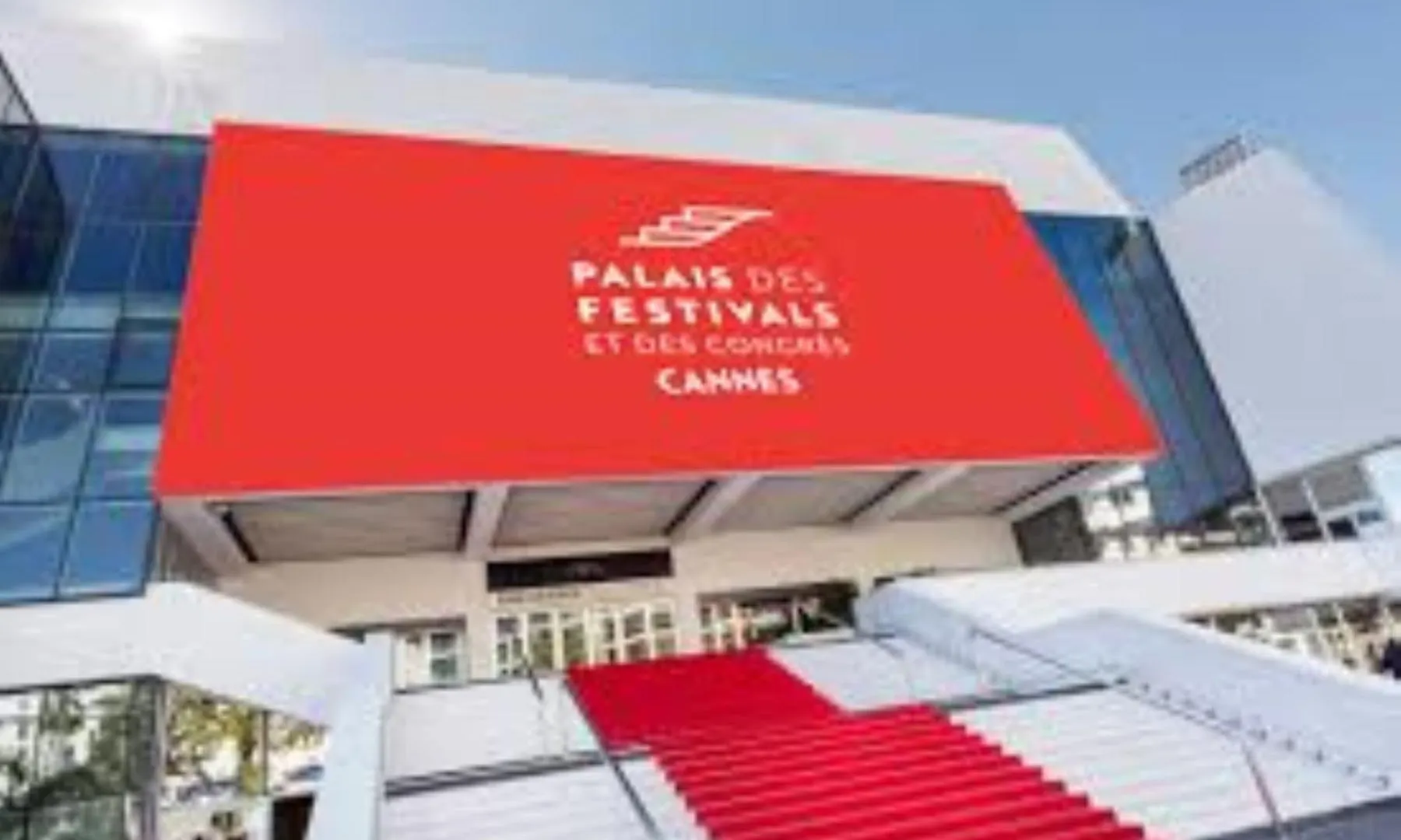 Apartment Superbe Duplex Idealement Situe Proche Plages Avec Grande Terrasse Vue Port !L A1B59 Cannes